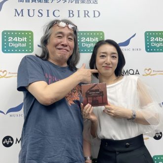 仲良しピアニスト・小島良喜さんがゲスト！ソロアルバム『embrace』