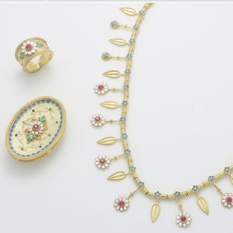 ナポリ発祥のジュエリー「D’Elia Company」～⽇本と真珠への情熱